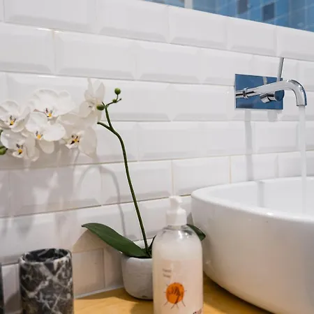 Guestready - Experience Near Aliados * Porto